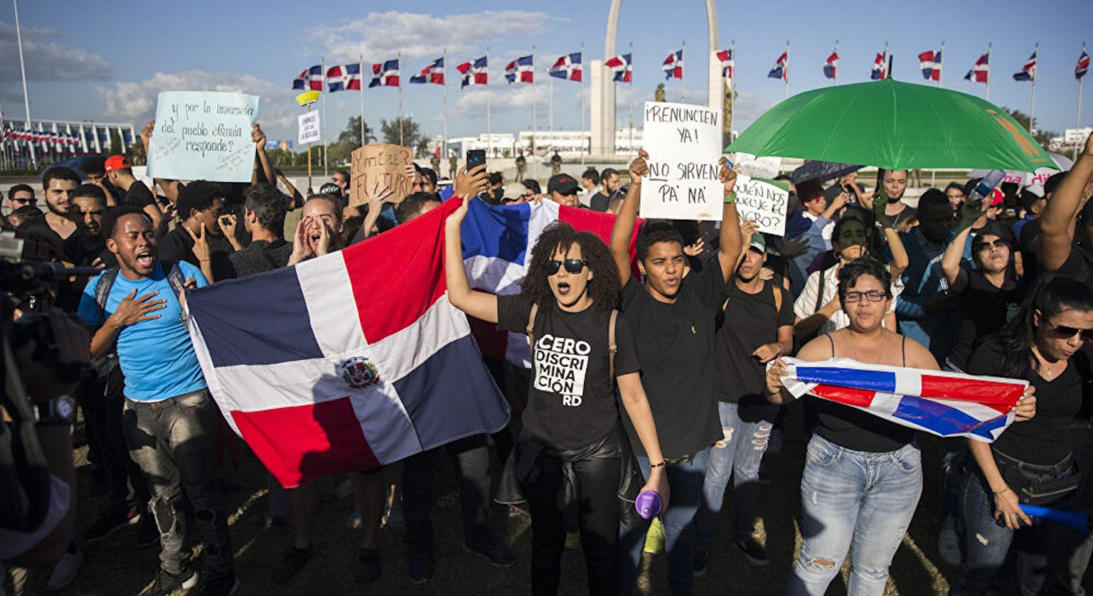 A prop&oacute;sito de las protestas y cacerolazos en Rep&uacute;blica Dominicana